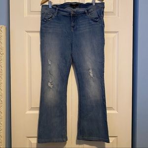 Torrid Luxe Slim Boot Cut Jeans Size 16 Extra Short EUC